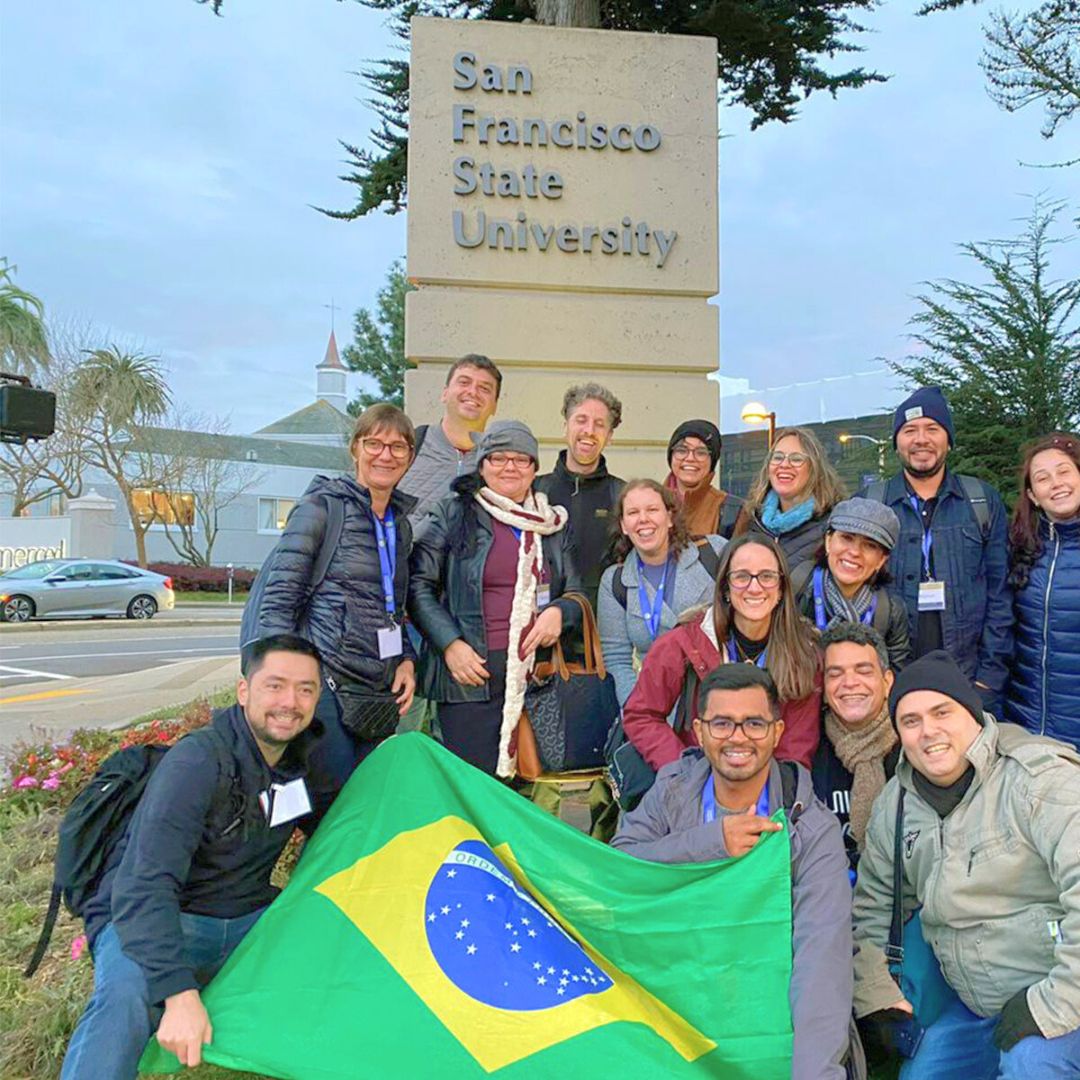 Students from Brazil show their flag at SFSU